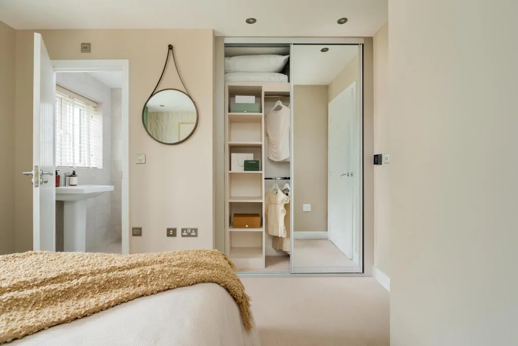 3 bedroom semi-detached house for rent