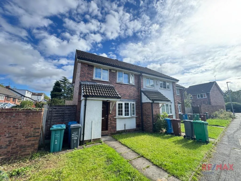 3 bedroom semi-detached house for rent