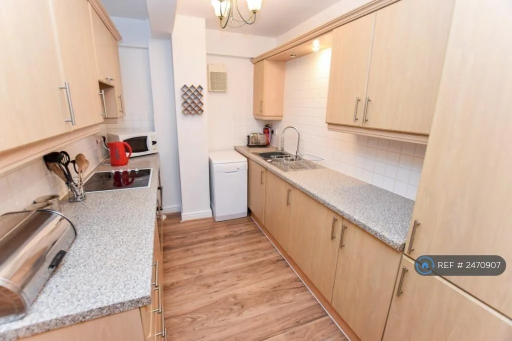 2 bedroom flat for rent