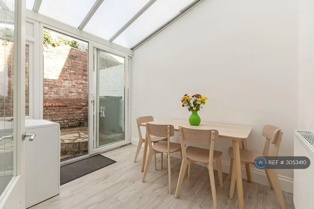 3 bedroom terraced house for rent