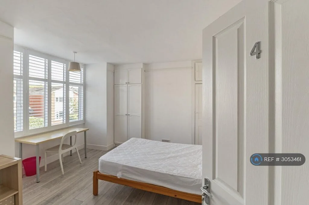 4 bedroom terraced house for rent