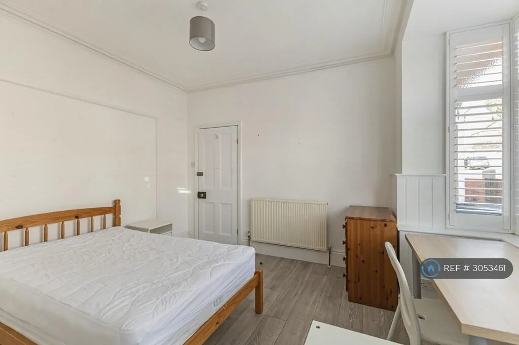 4 bedroom terraced house for rent