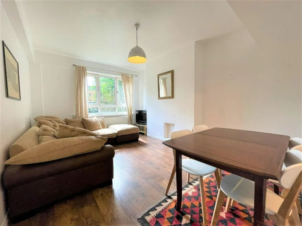 3 bedroom apartment for rent