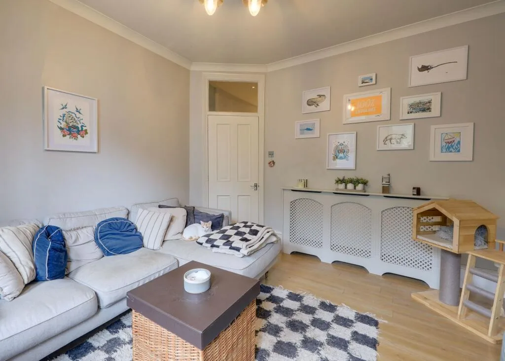 2 bedroom flat for rent