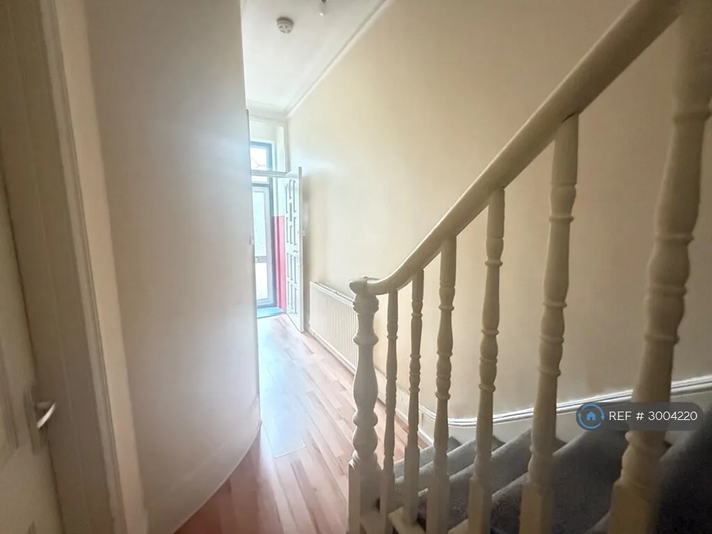 4 bedroom terraced house for rent