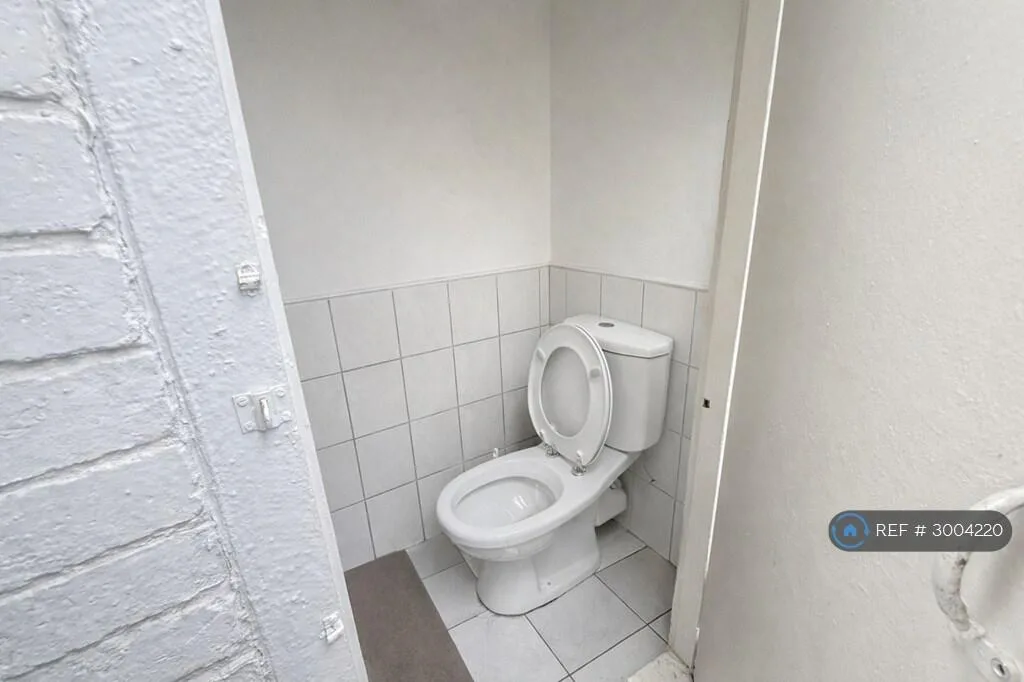 4 bedroom terraced house for rent