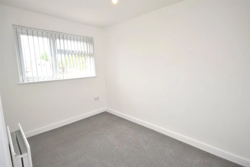 2 bedroom end of terrace house for rent