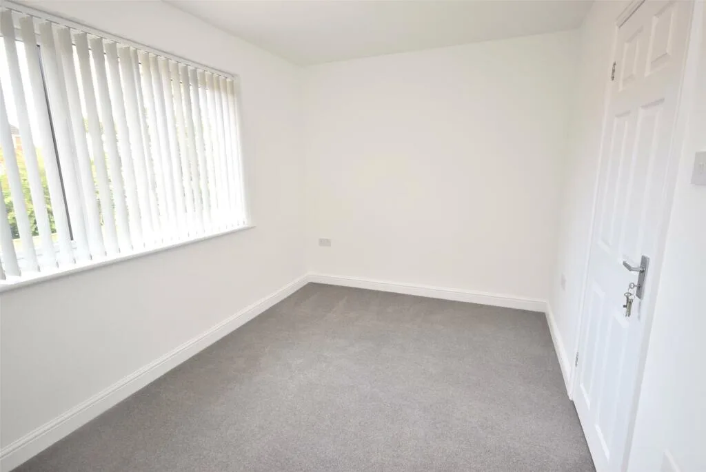 2 bedroom end of terrace house for rent