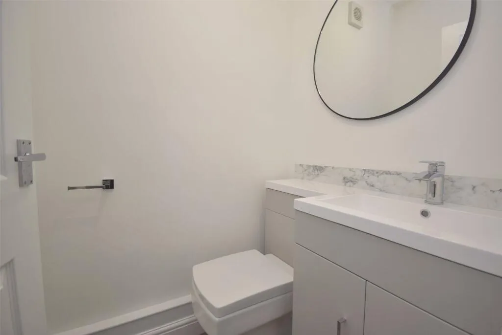 2 bedroom end of terrace house for rent