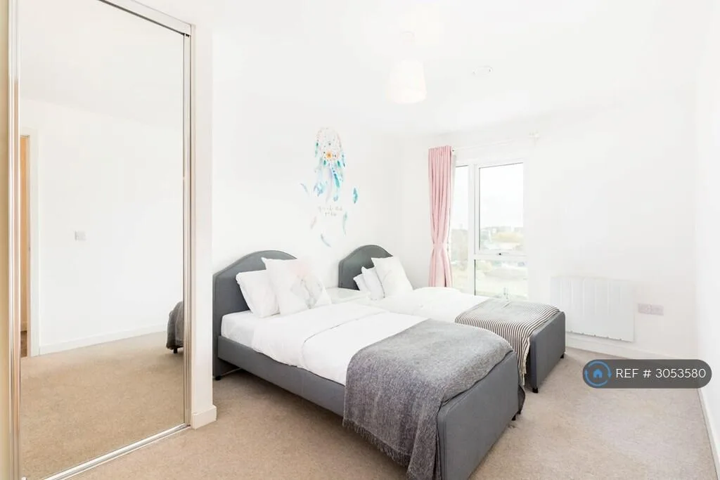 2 bedroom flat for rent