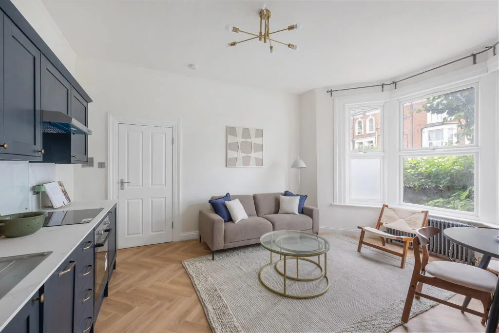 2 bedroom flat for rent