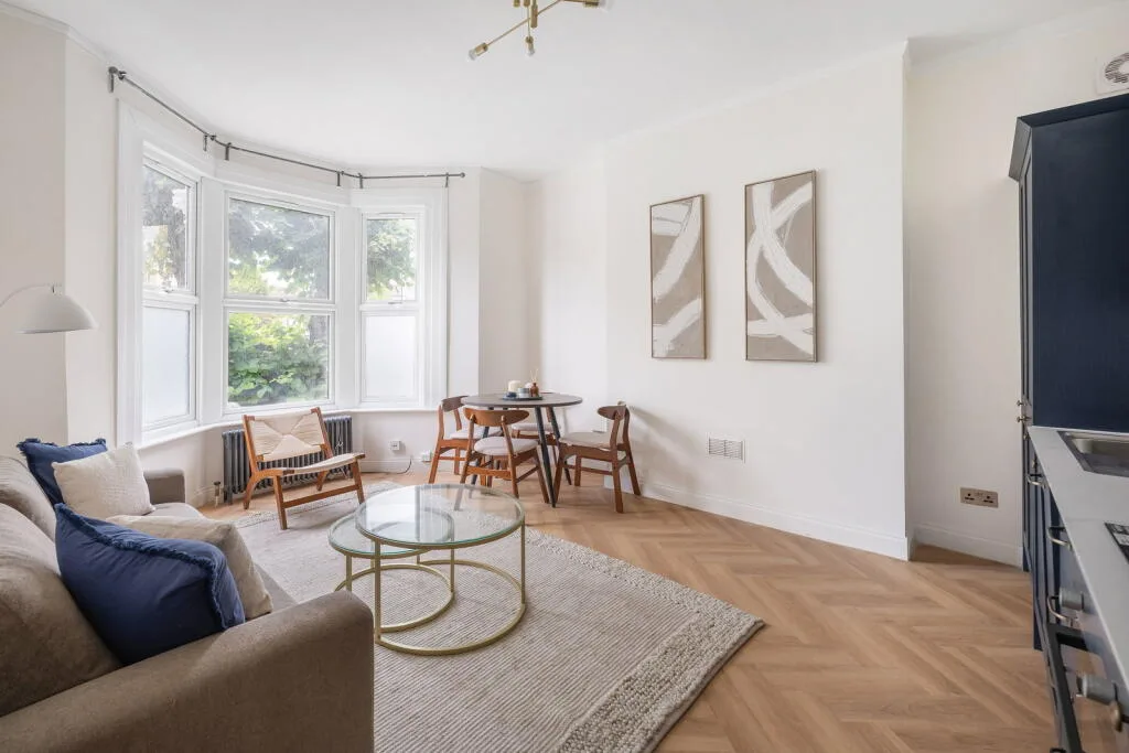2 bedroom flat for rent