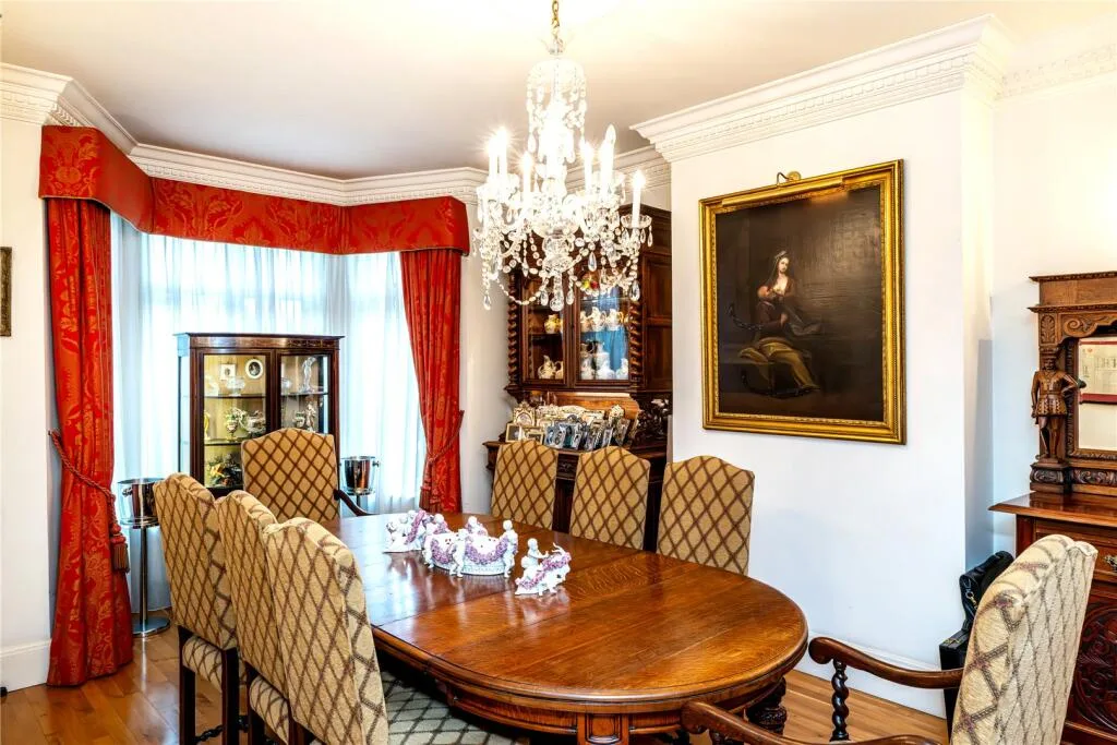 4 bedroom detached house for rent