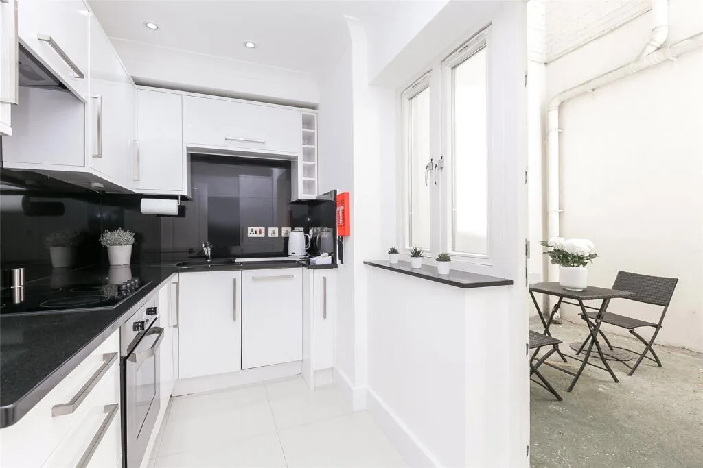 1 bedroom flat for rent