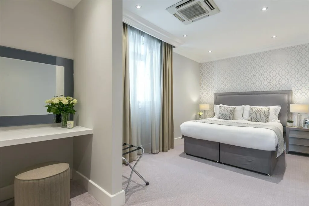 4 bedroom flat for rent
