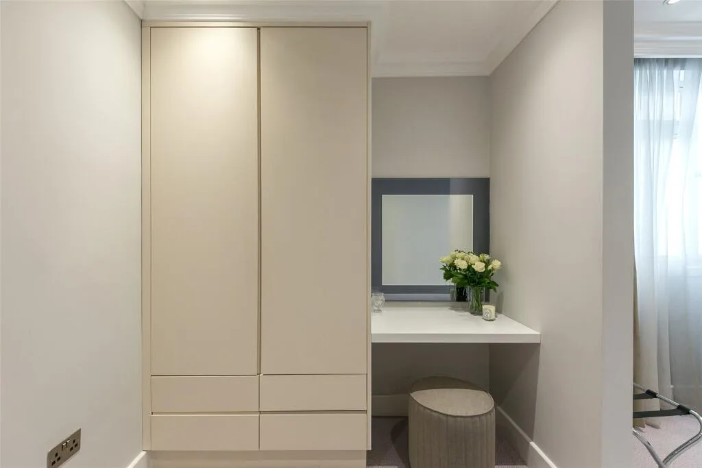 4 bedroom flat for rent