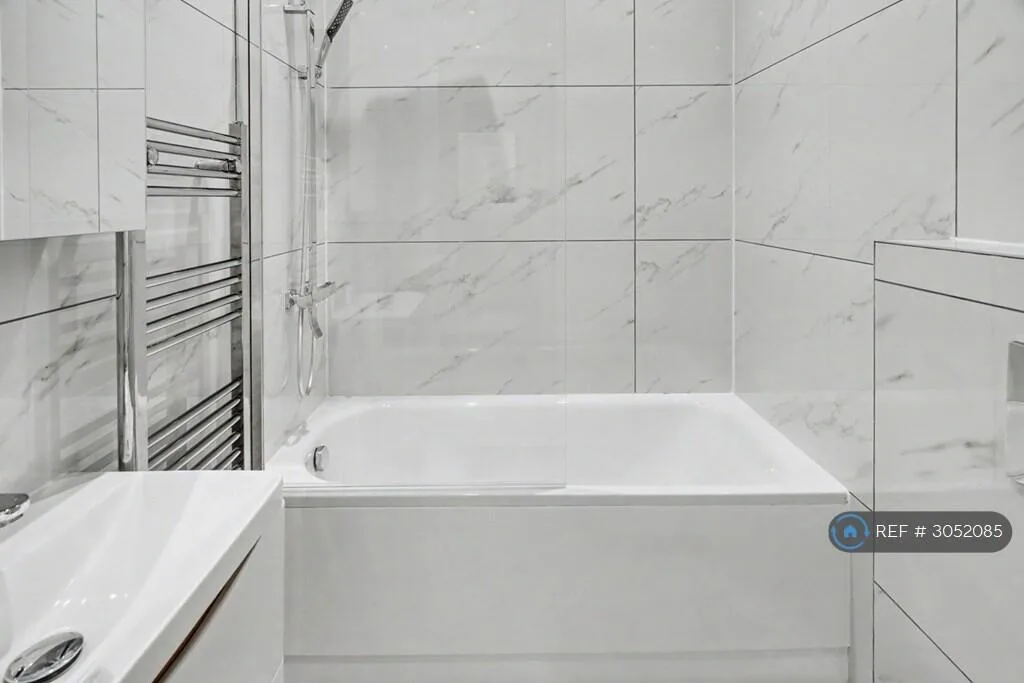 4 bedroom flat for rent