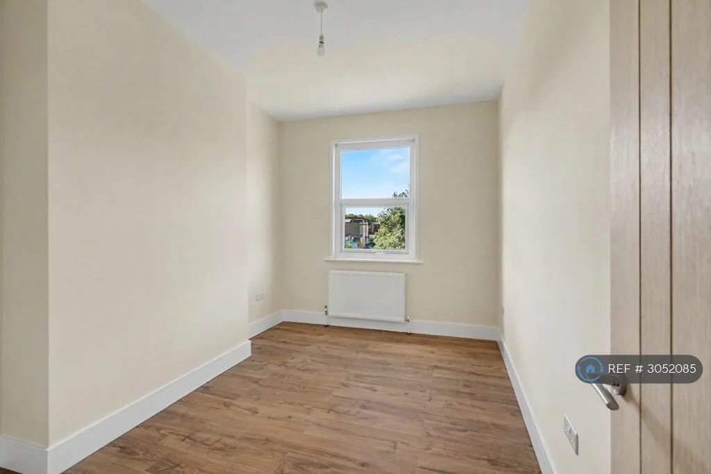 4 bedroom flat for rent