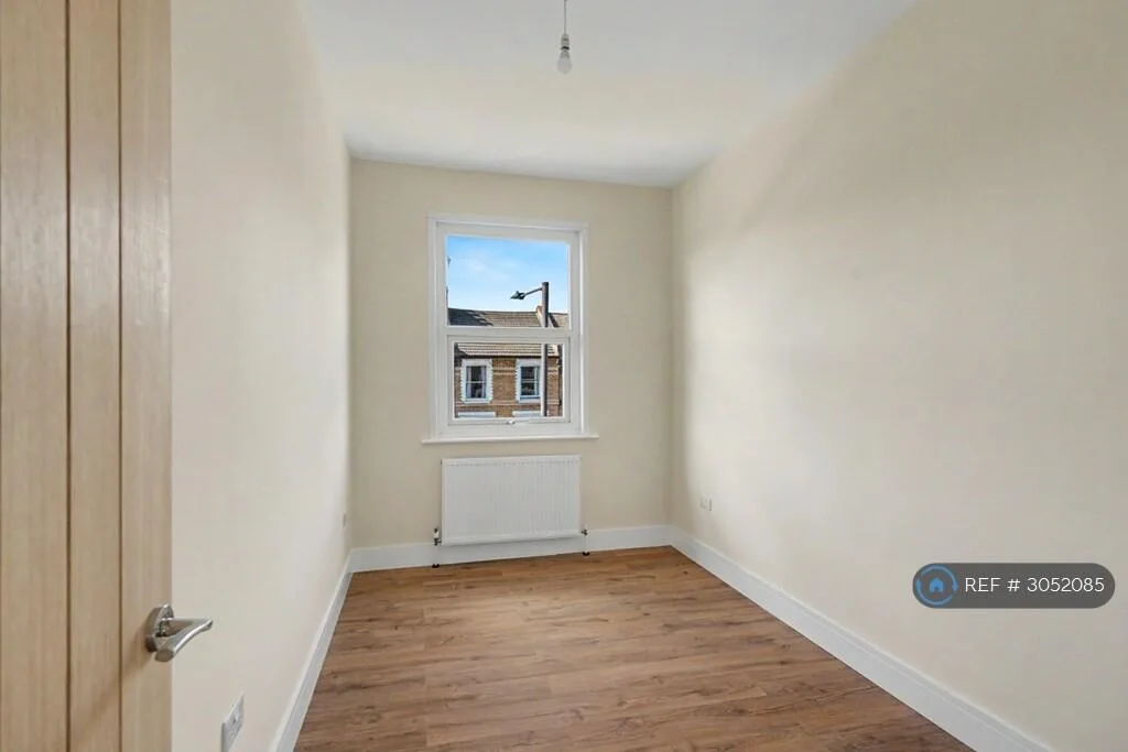 4 bedroom flat for rent