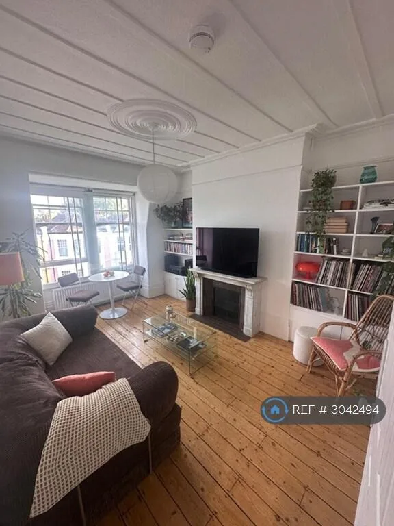 3 bedroom flat for rent