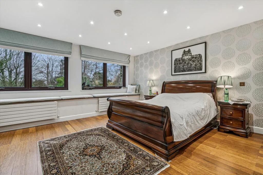 4 bedroom detached house for rent