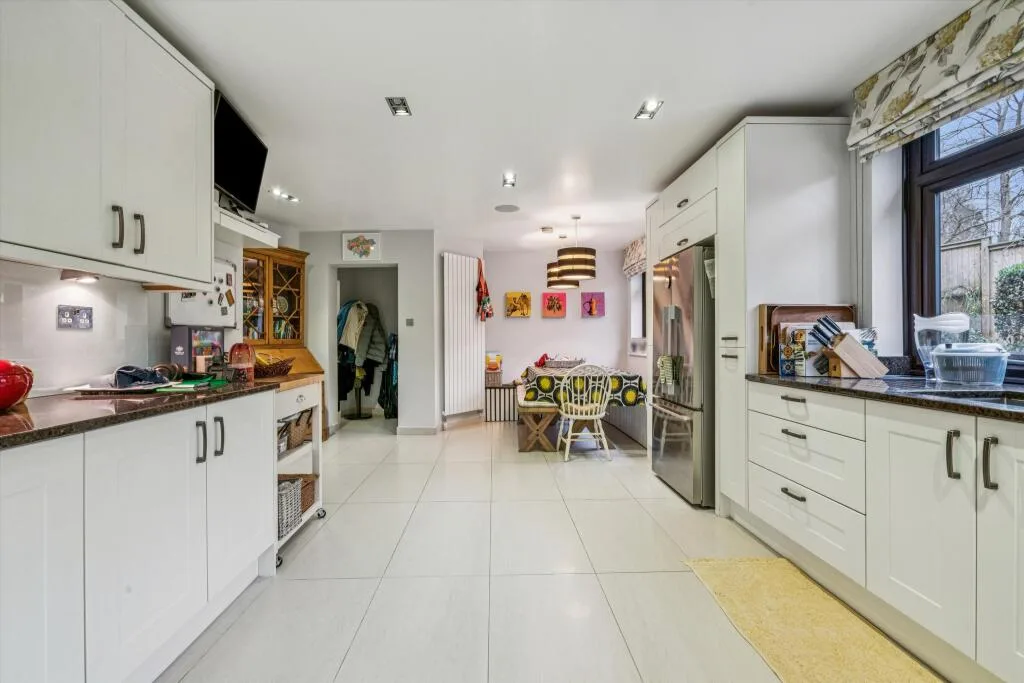 4 bedroom detached house for rent