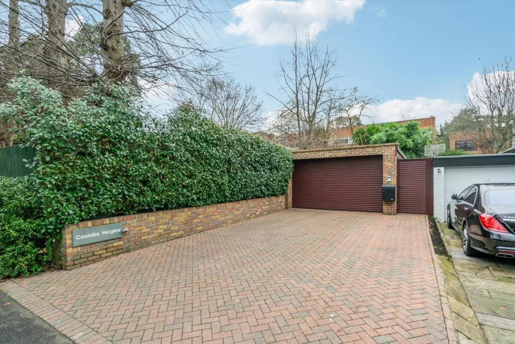 4 bedroom detached house for rent