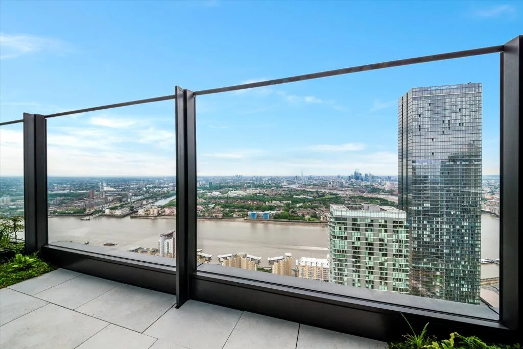 3 bedroom flat for rent