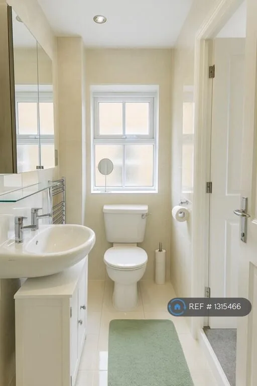 4 bedroom detached house for rent