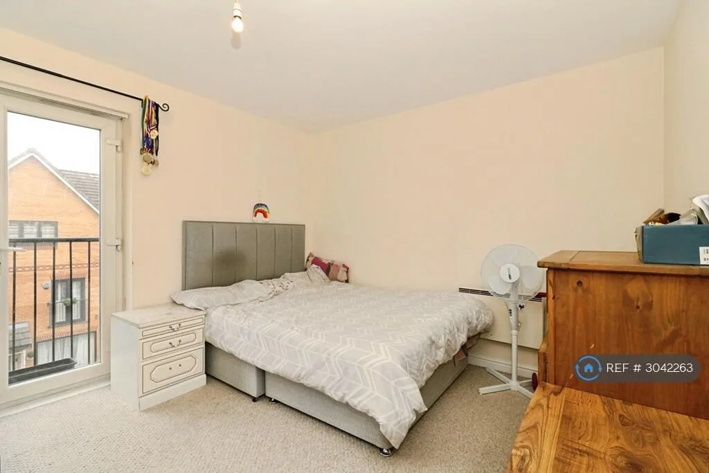 2 bedroom flat for rent
