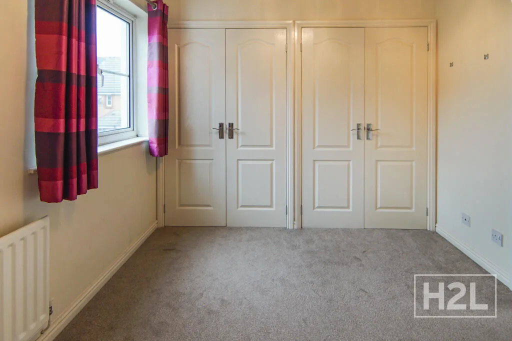 3 bedroom mews property for rent