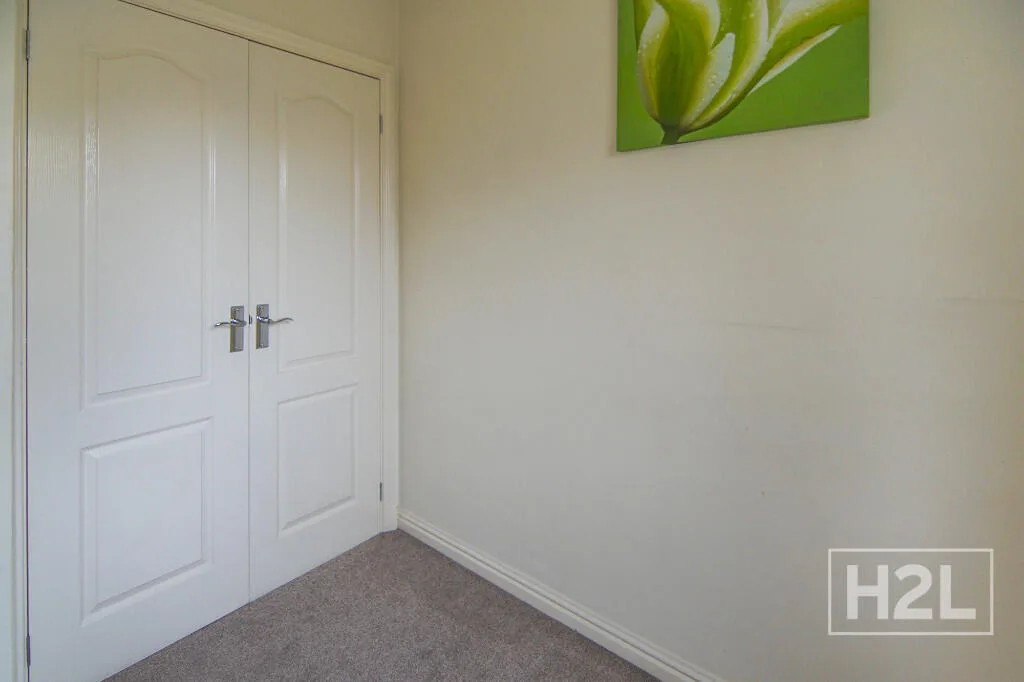 3 bedroom mews property for rent