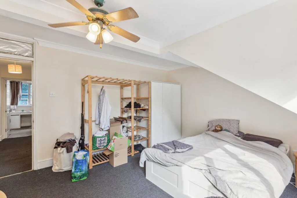 3 bedroom flat for rent