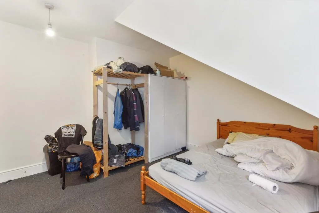 3 bedroom flat for rent