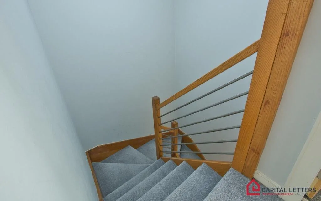 2 bedroom duplex for rent