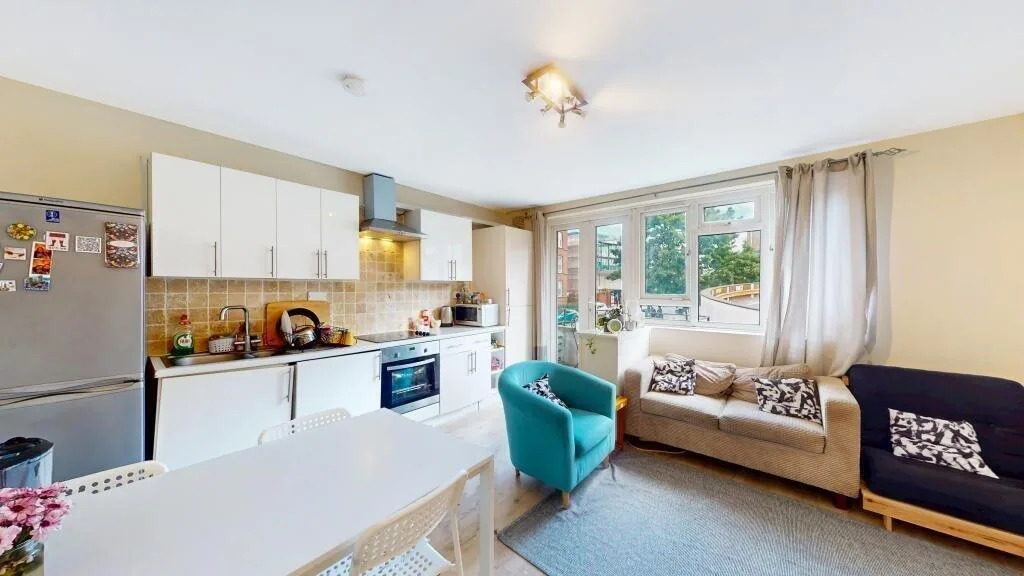 2 bedroom flat for rent