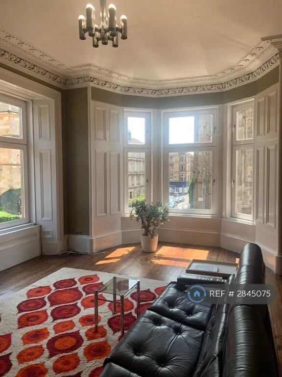 5 bedroom flat for rent
