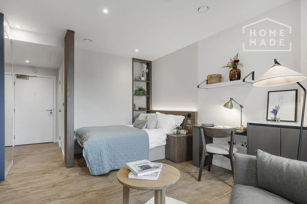 Studio flat for rent