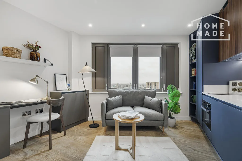 Studio flat for rent