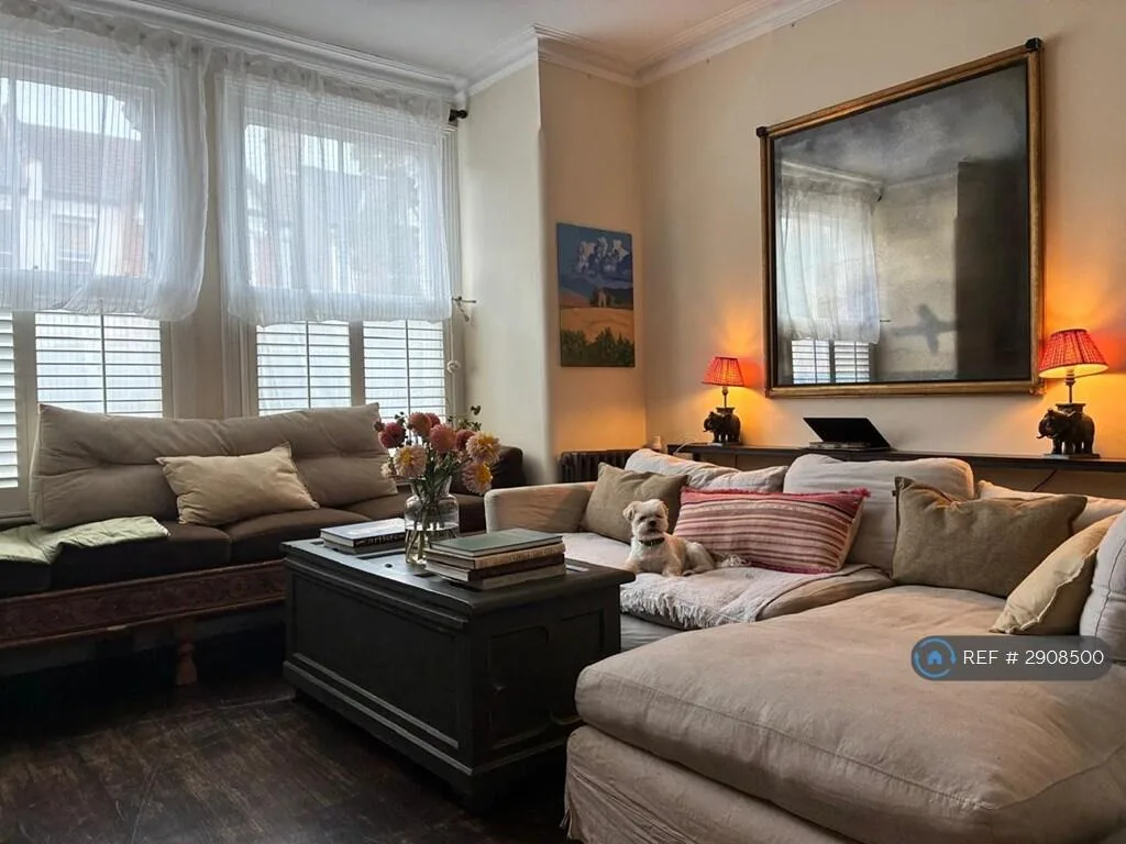 4 bedroom terraced house for rent
