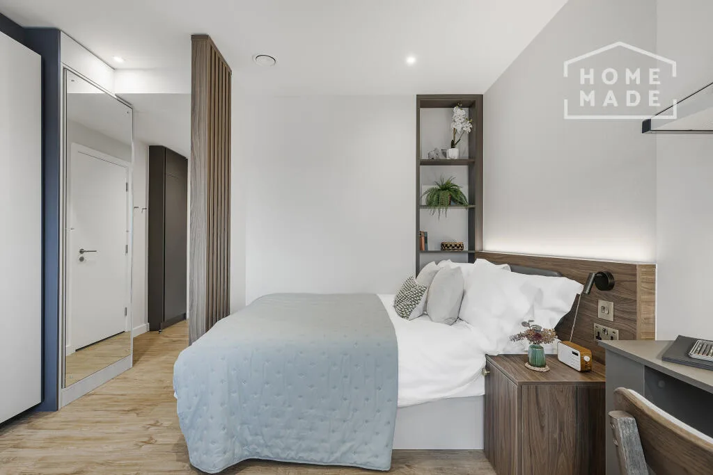 Studio flat for rent