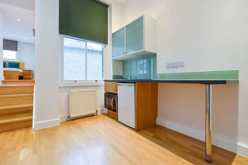 Studio apartment for rent