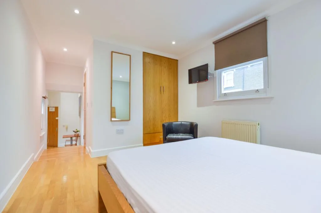 Studio apartment for rent