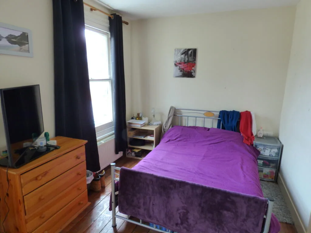 3 bedroom maisonette for rent