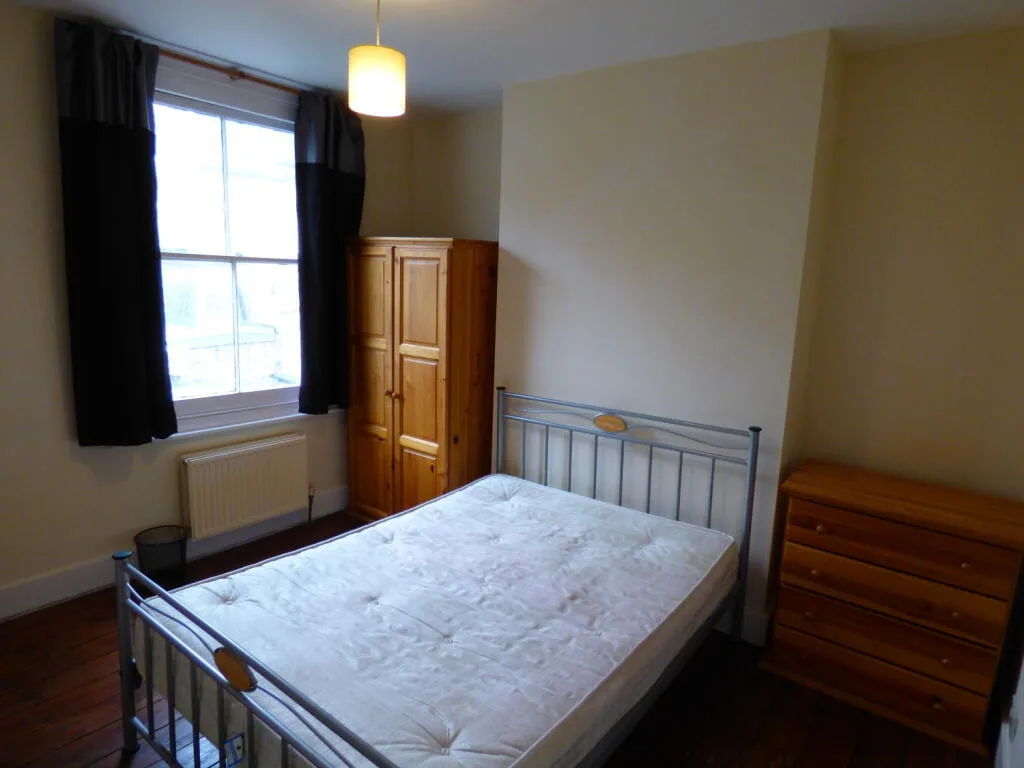 3 bedroom maisonette for rent