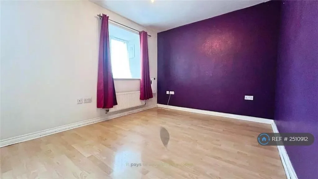 3 bedroom end of terrace house for rent