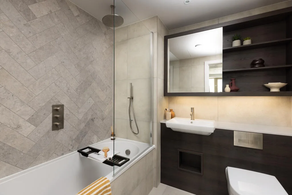 2 bedroom penthouse for rent