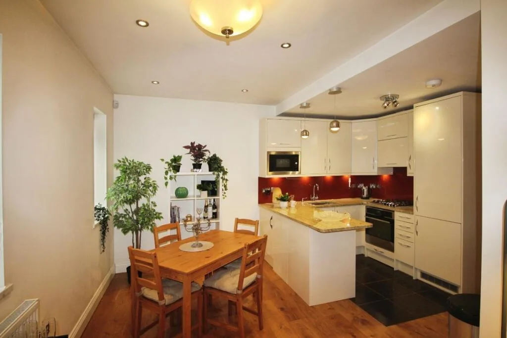 2 bedroom flat for rent