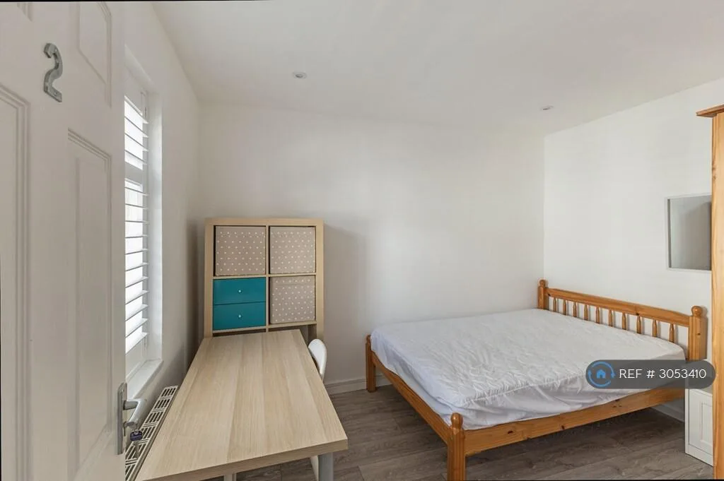 4 bedroom terraced house for rent