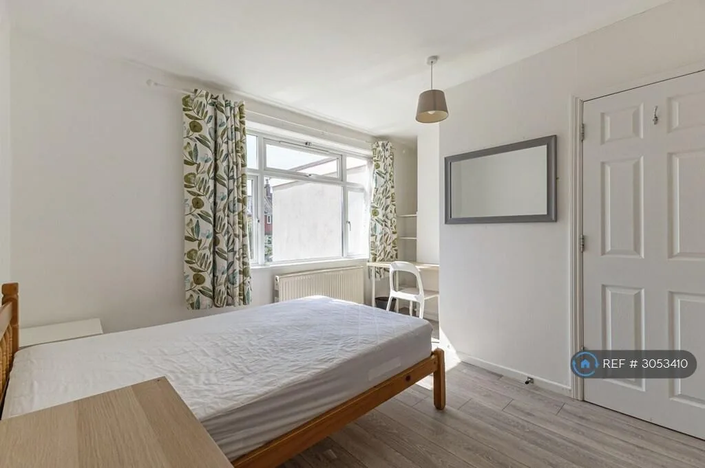 4 bedroom terraced house for rent